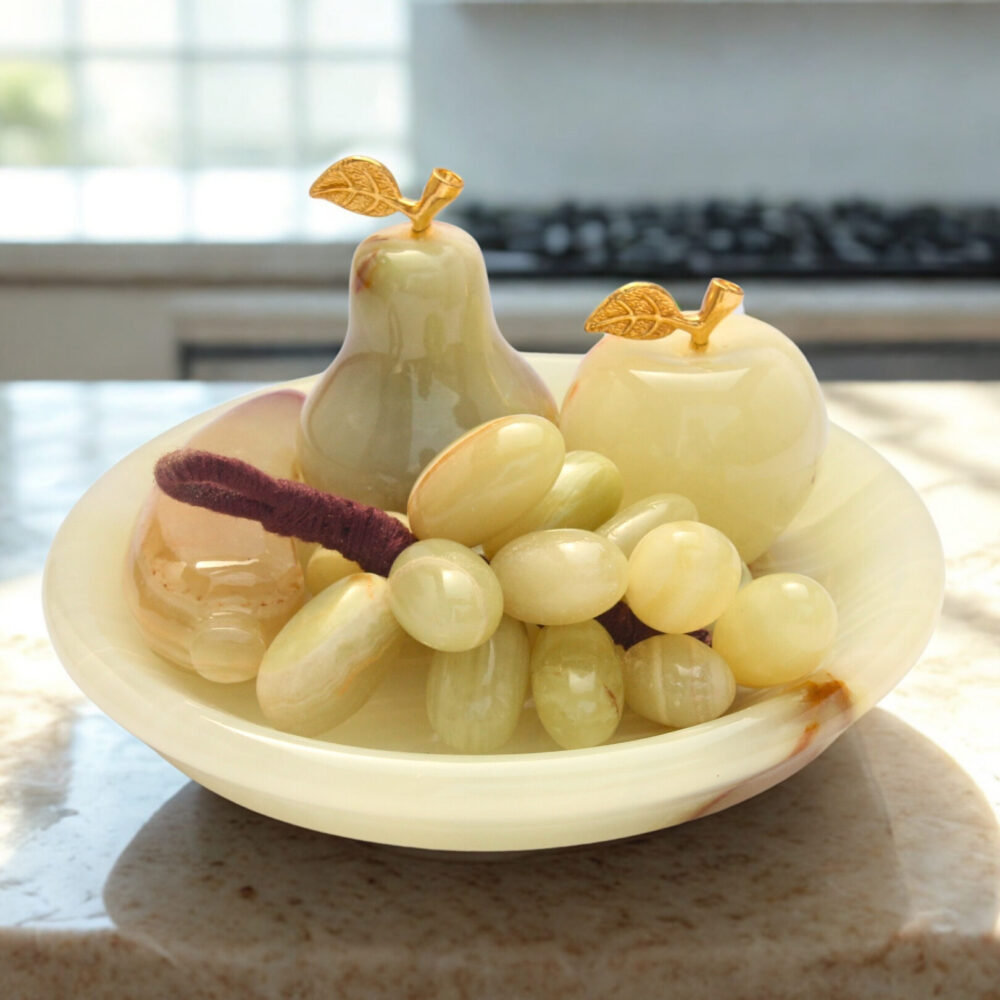 Decorative fruit plate set