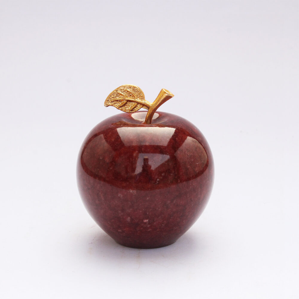 Red Apple
